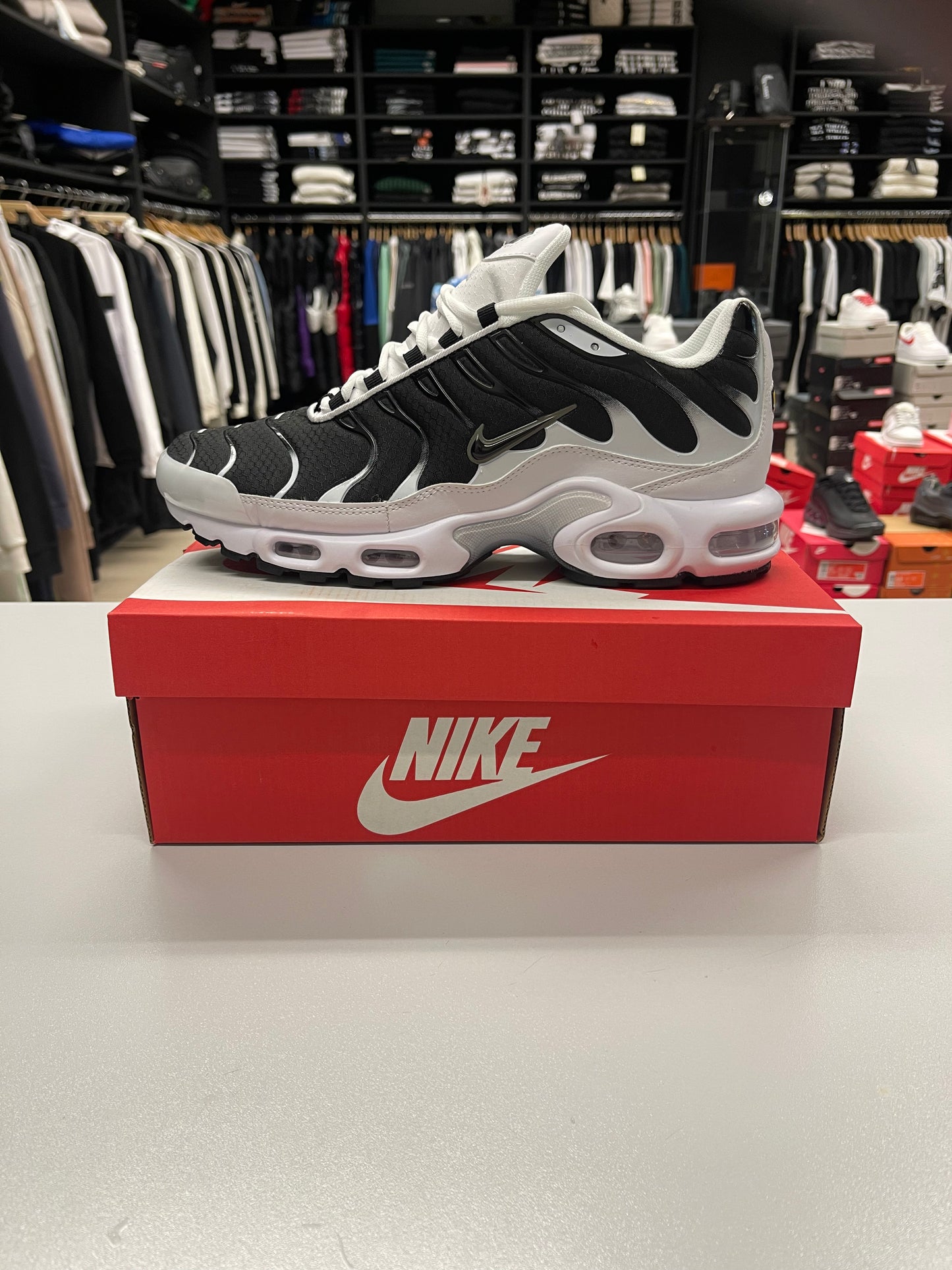 Air Max Plus TN - White Black