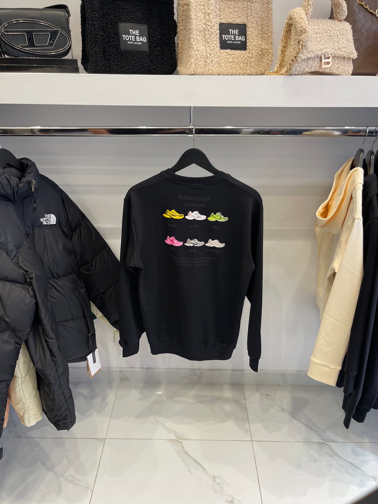 Sweatshirt Balenciaga - Black