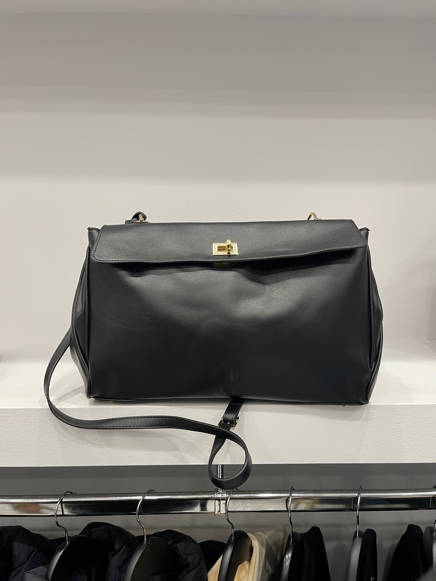 Balenciaga Le City Shoulder Bag - Black