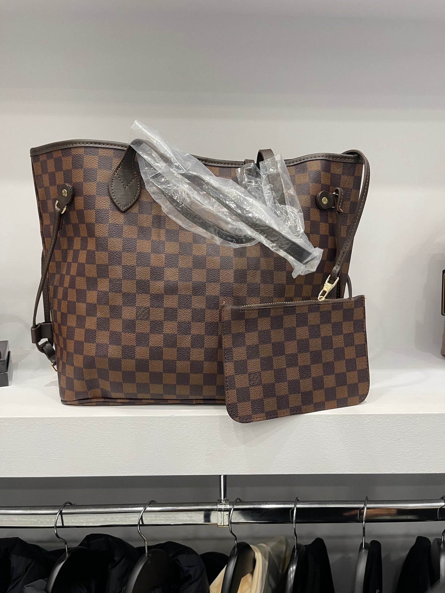 Louis Vuitton Neverfull MM - Damier Ebene