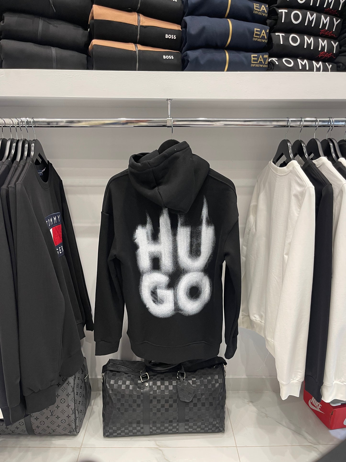 Sweatshirt Hoodie Hugo - Black