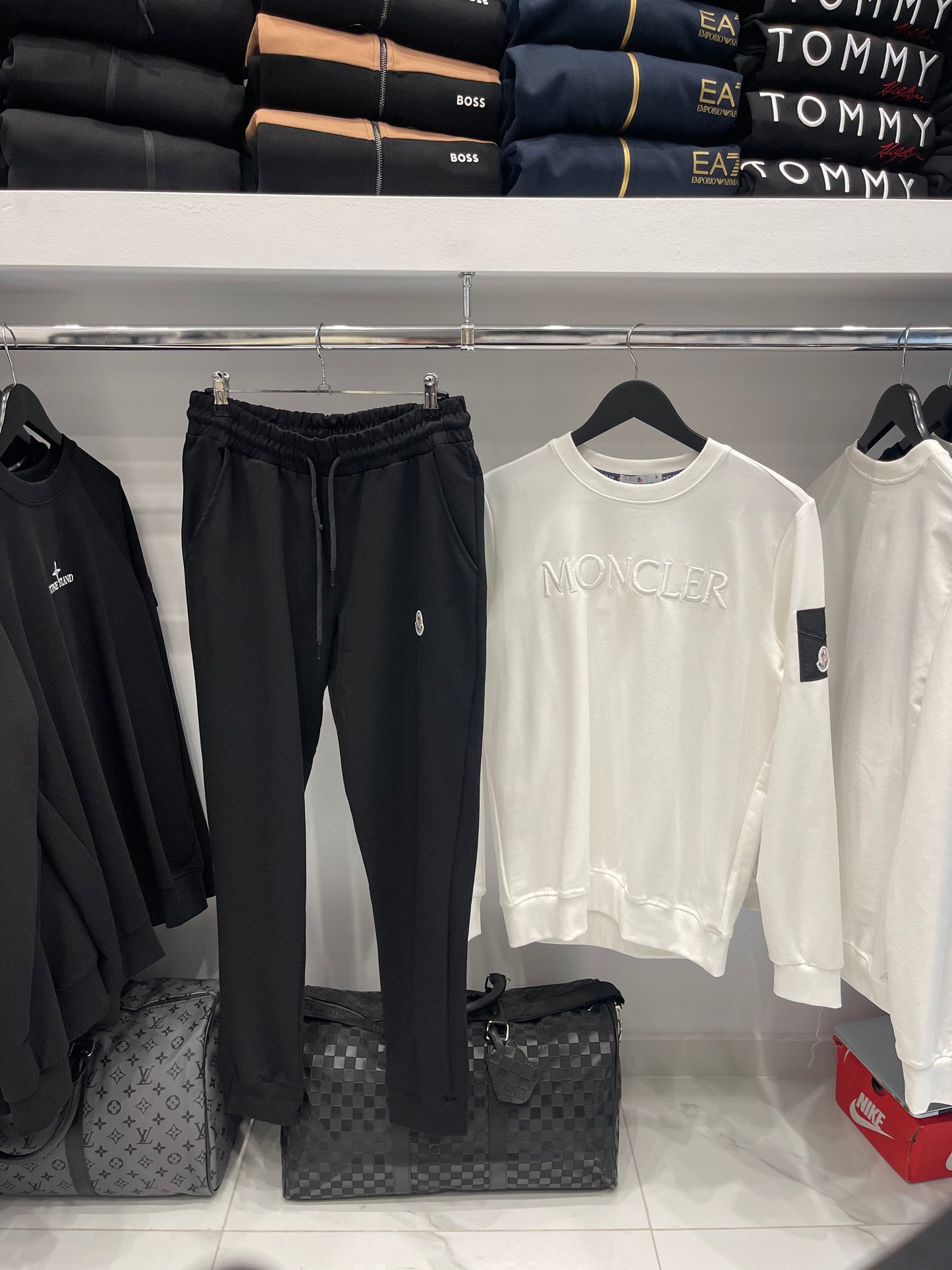 Σετ Moncler - Black White