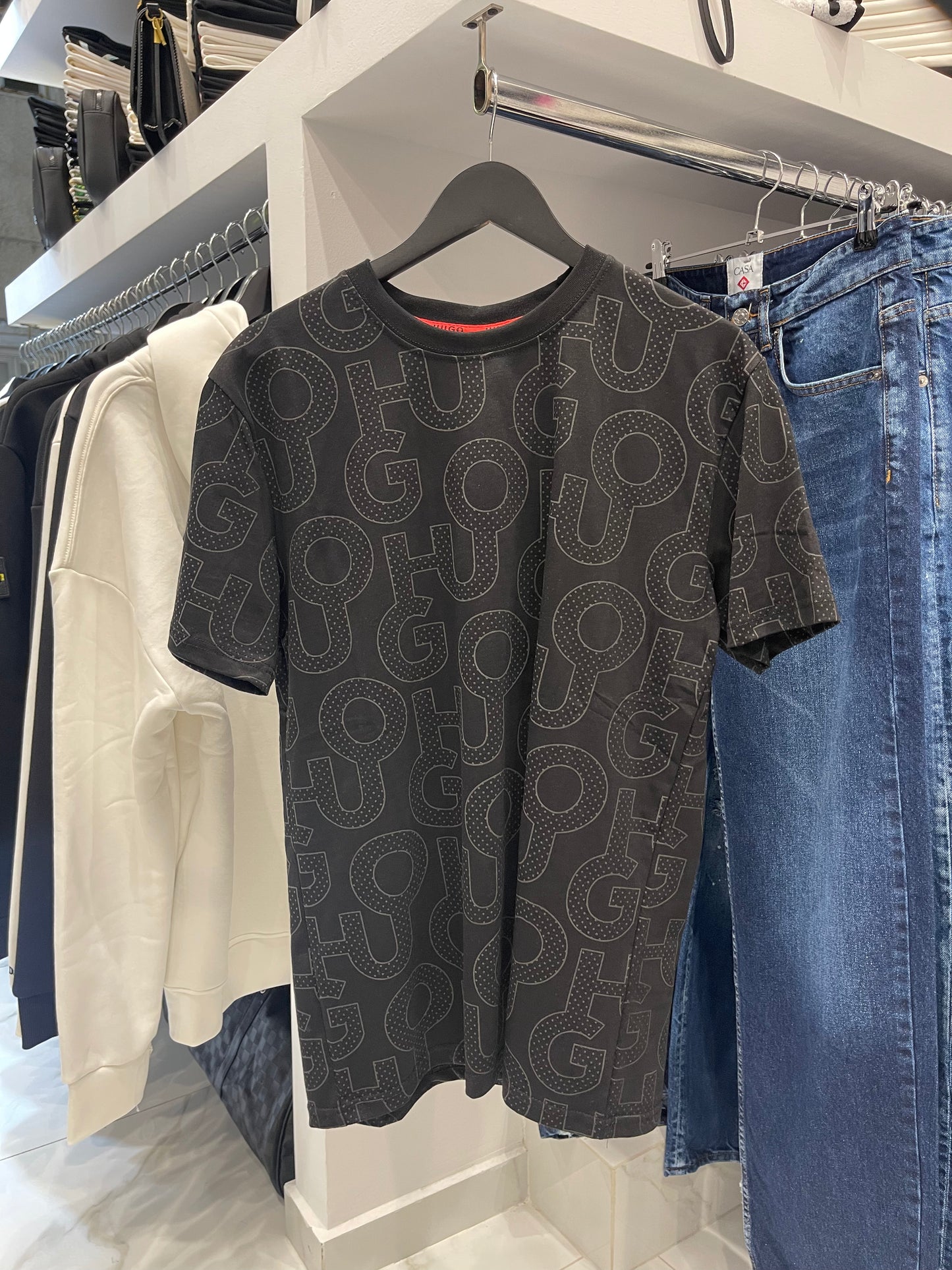 Hugo Boss Relief Black - T-Shirt