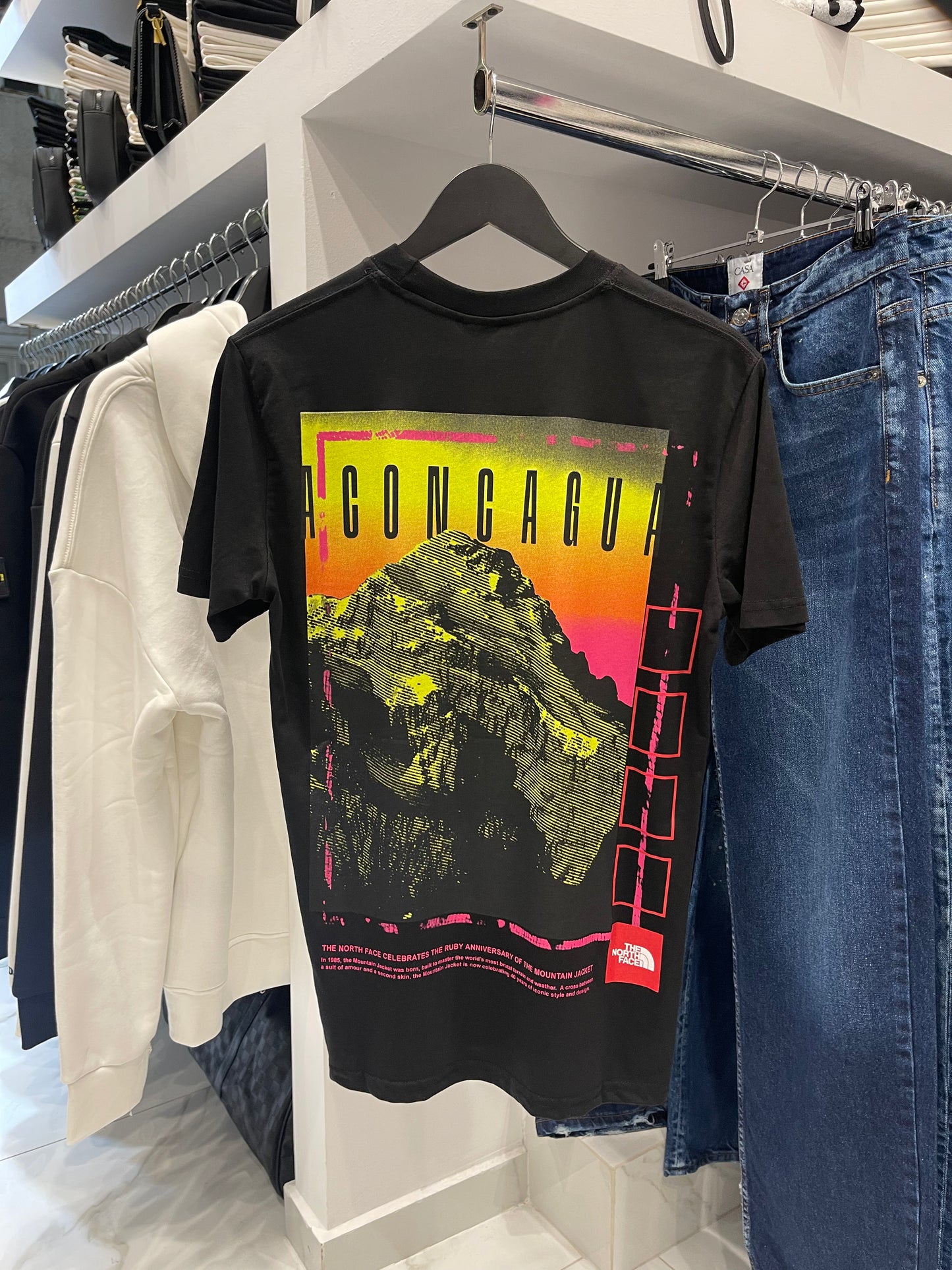 The North Face Axys Aconcagua Black - T-Shirt