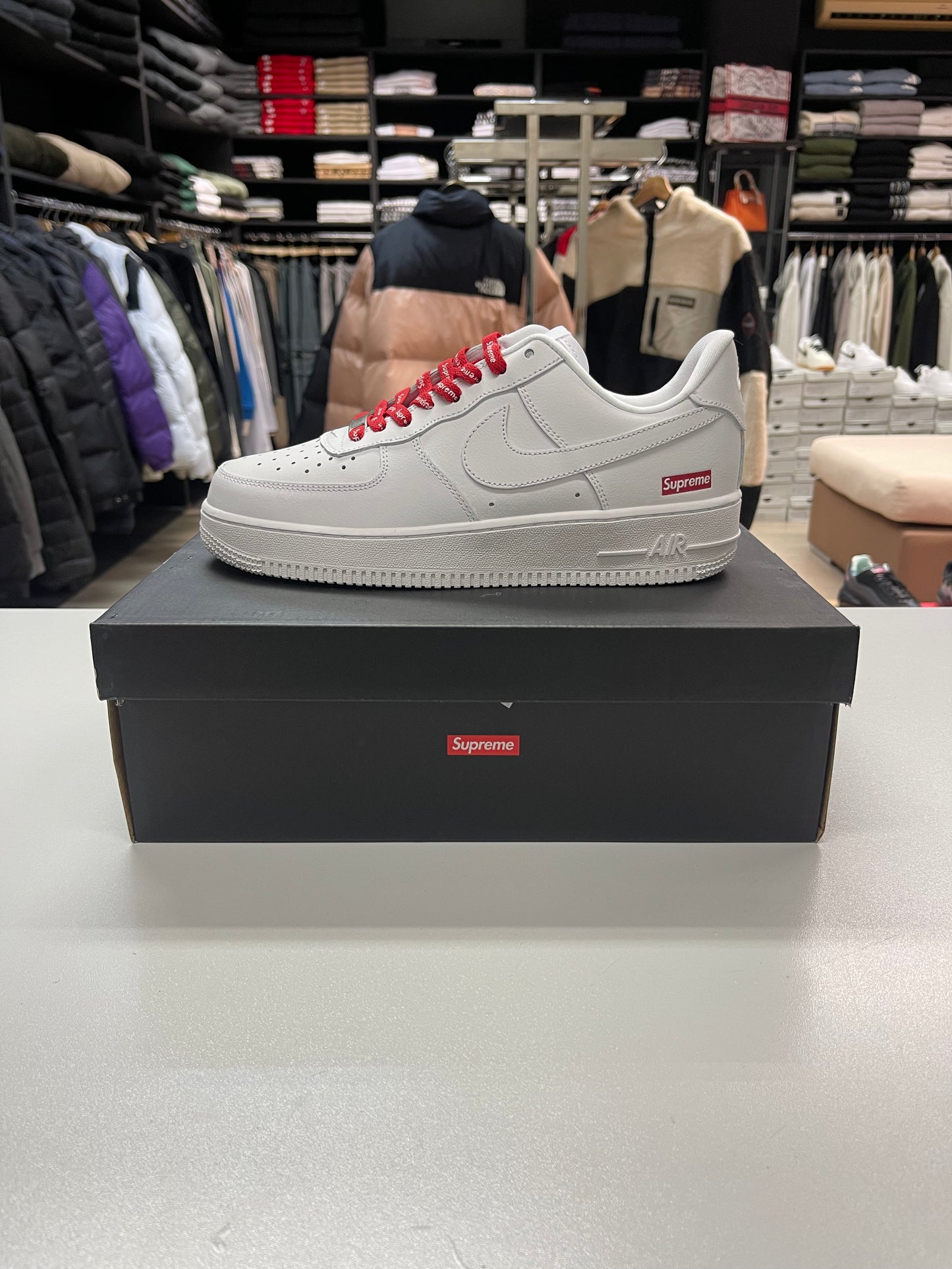 Air Force Supreme - White - V23SHOP.GR
