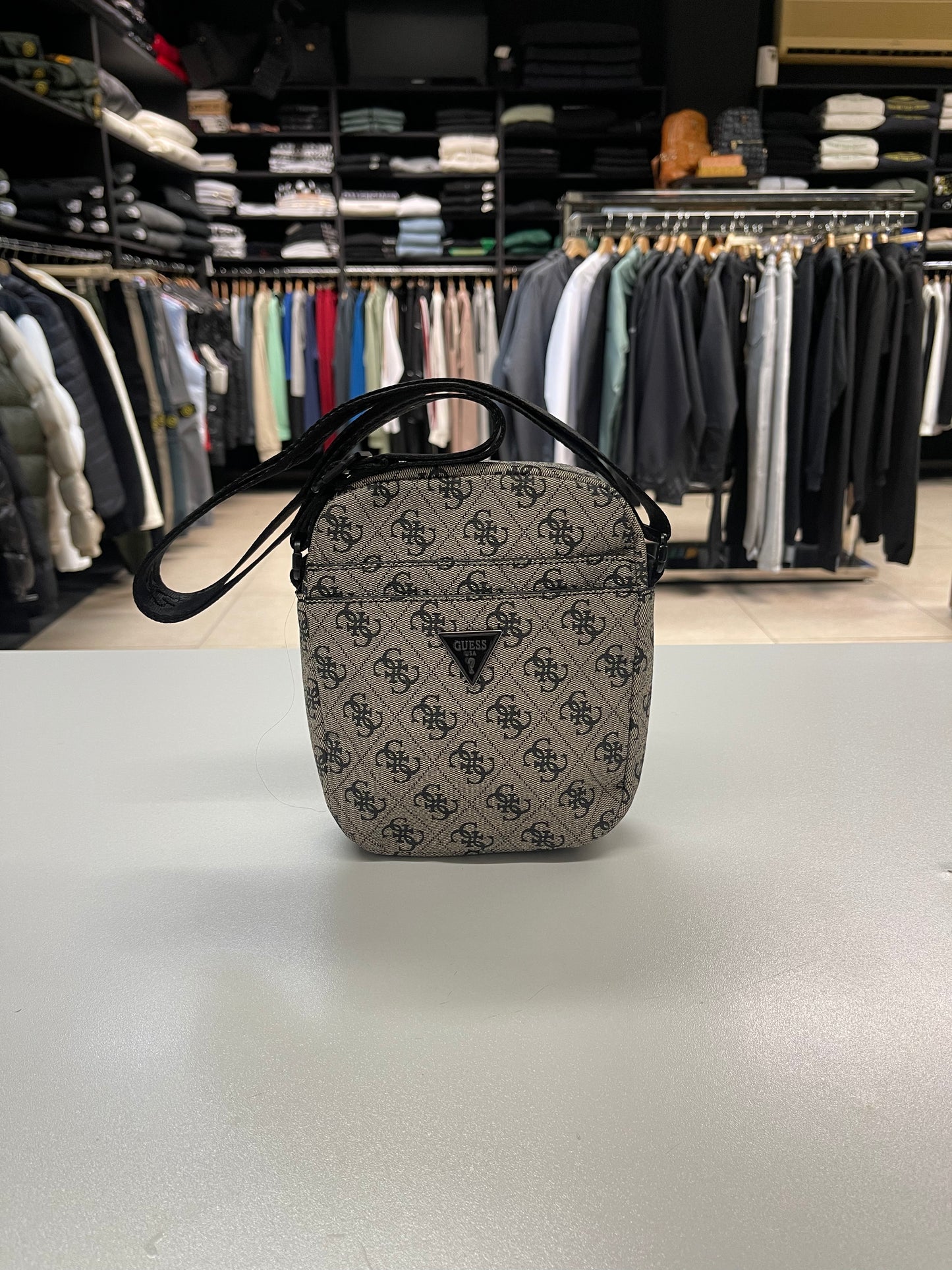 Guees Beige - Crossbody Bag