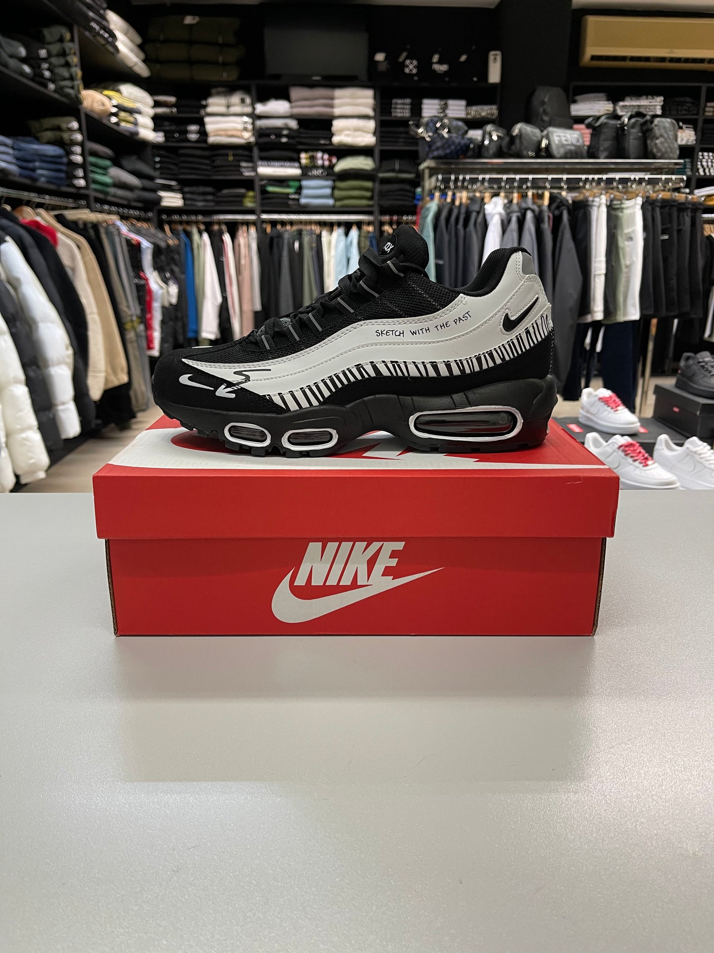 Air Max 95 x Future Movement Black White - V23SHOP.GR