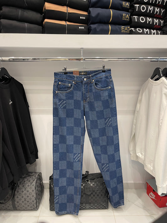 Louis Vuitton Jean - Damier