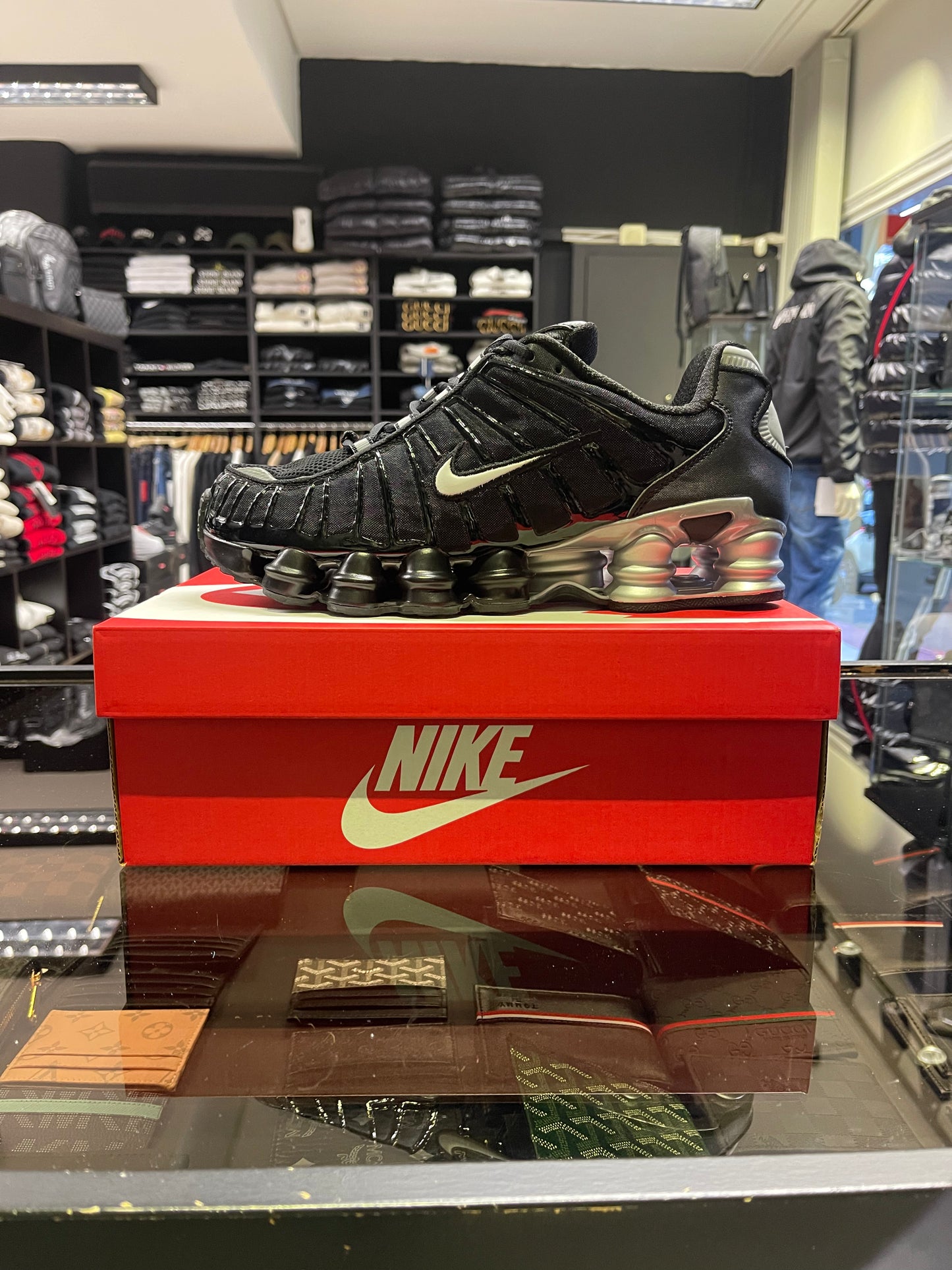 Air Max Shox TL - Black Silver