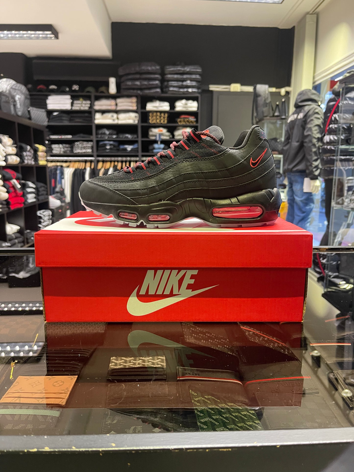 Air Max 95 - Black Cherry