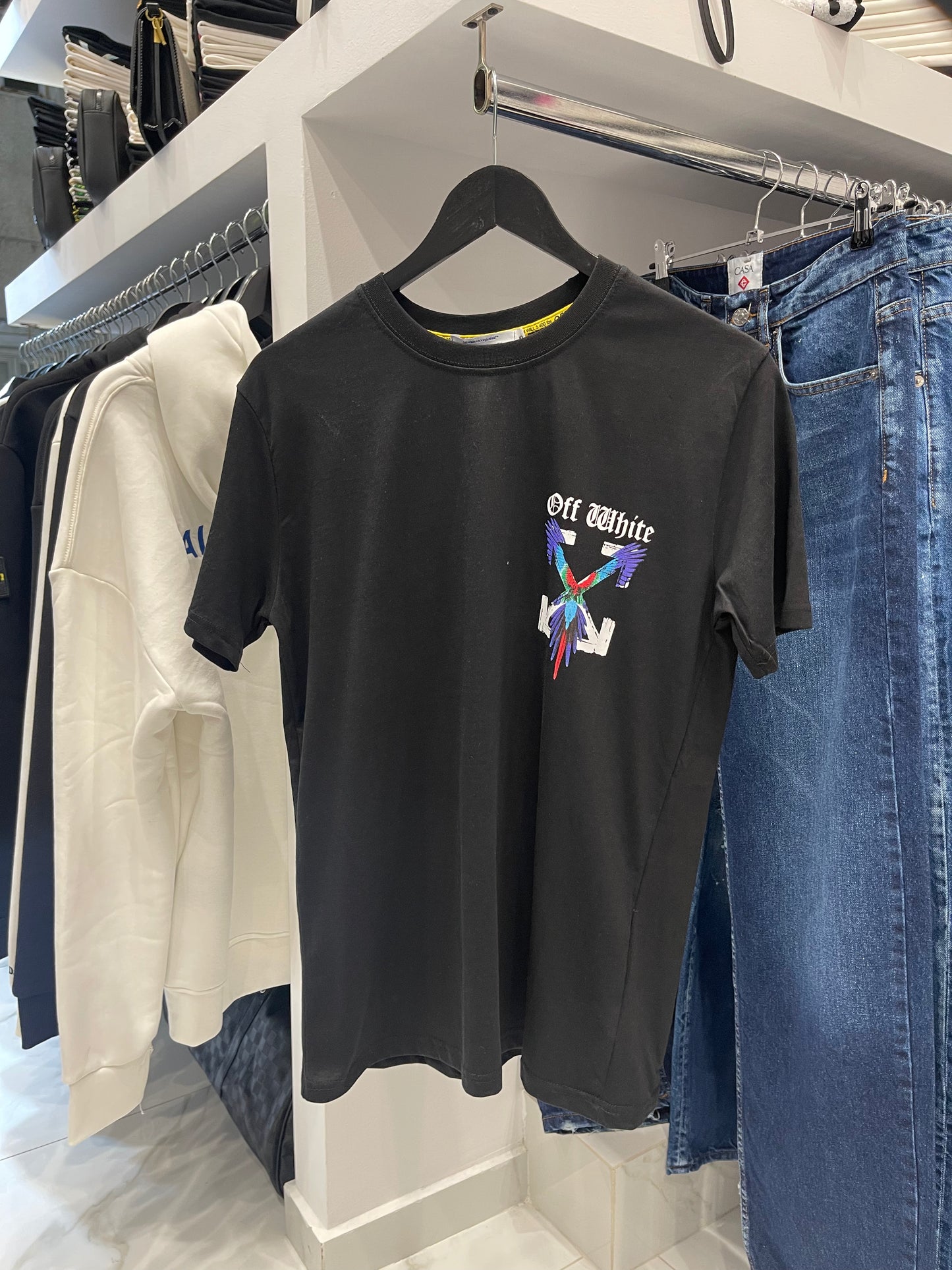 OffWhite Parrot Black - T-Shirt