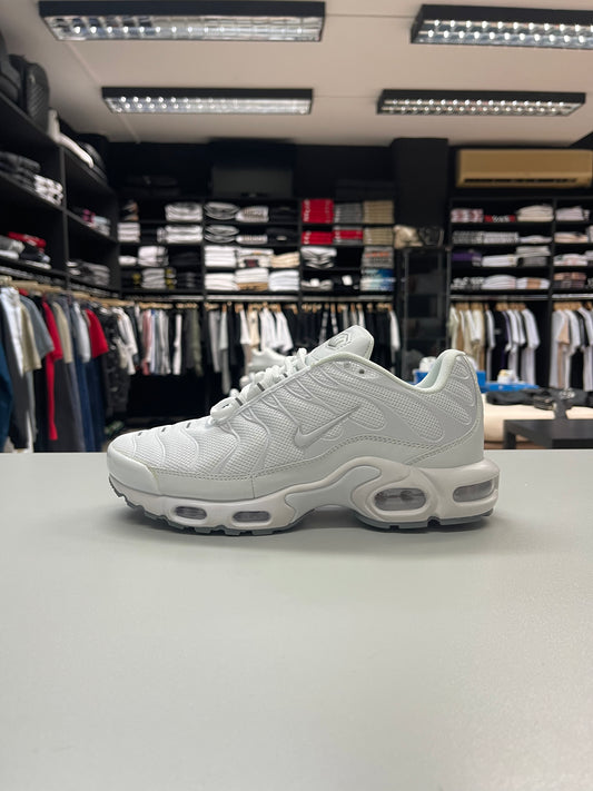 Air Max Plus TN - White
