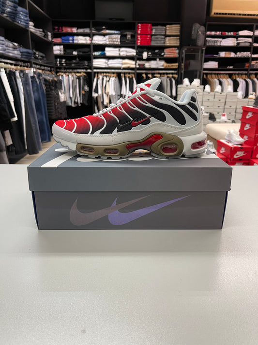Air Max Plus TN - Patta FC x Barcelona White Red