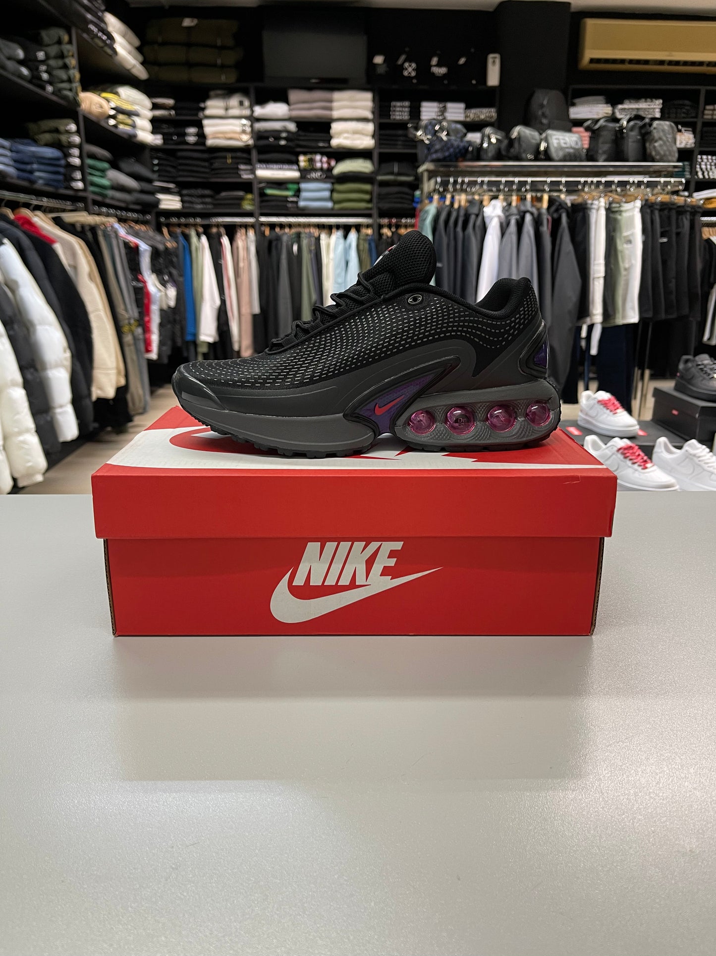 Air Max DN - All Night